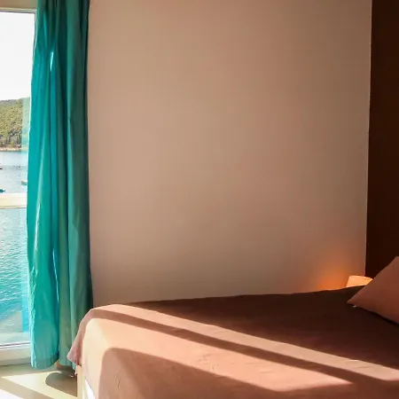 Milevoj - Rac142 By Interhome Rabac